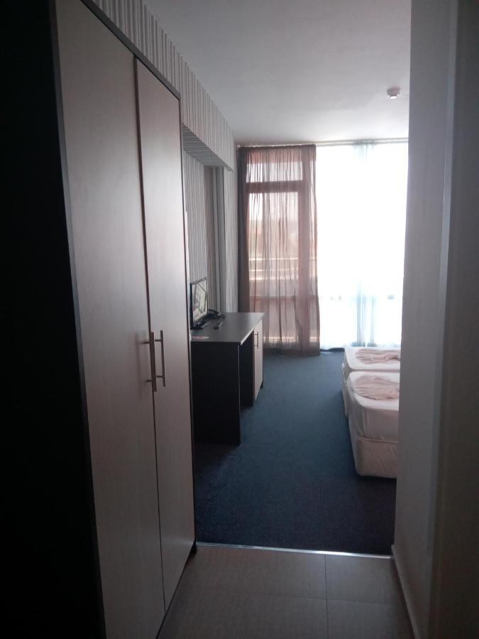 Sea View Triple S B Lägenhet Pomorie Exteriör bild