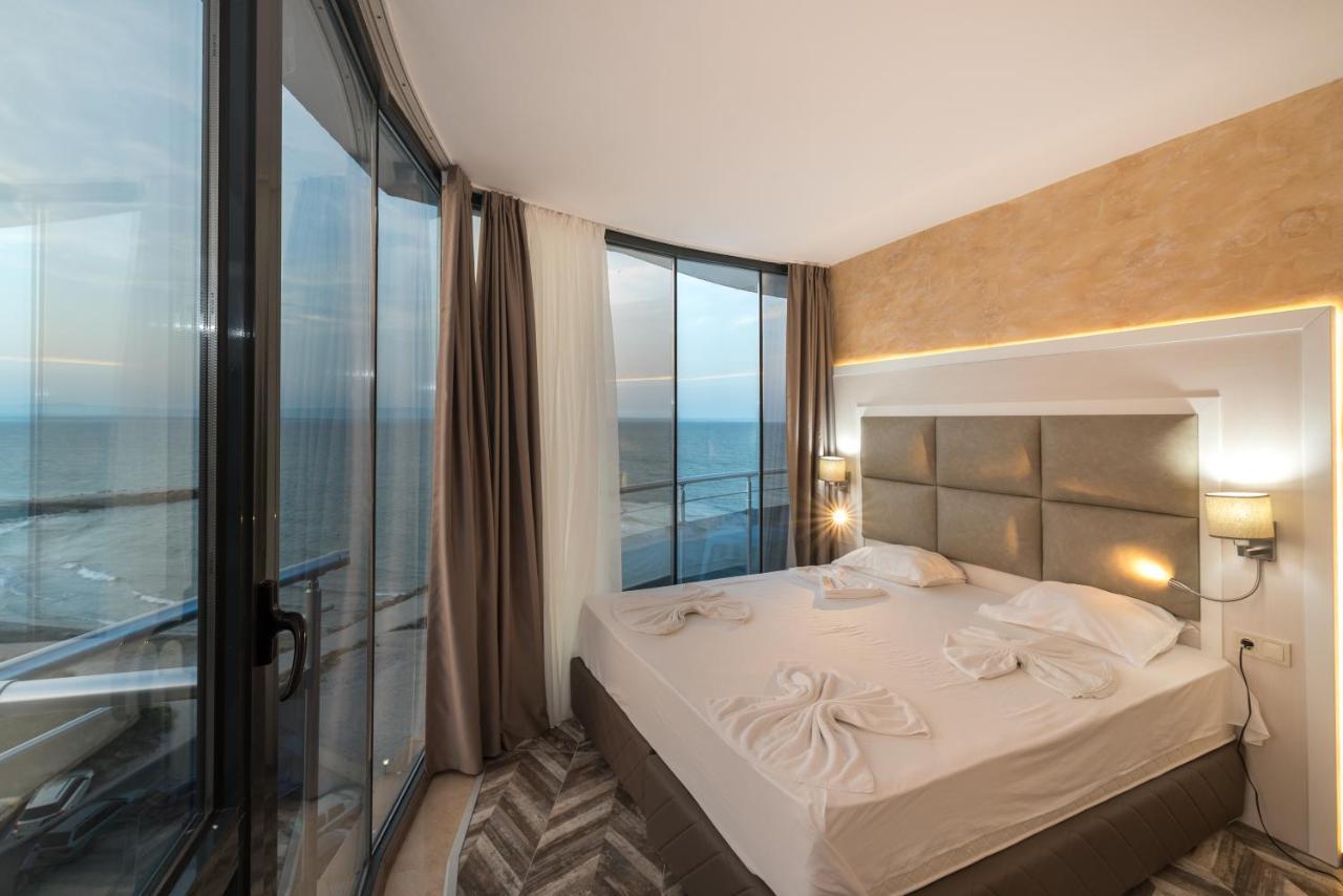 Sea View Triple S B Lägenhet Pomorie Exteriör bild